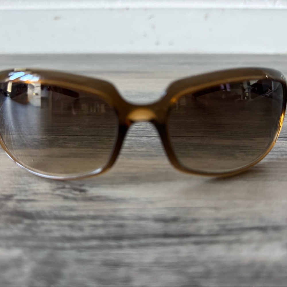 D&G Elegant Brown Sunglasses